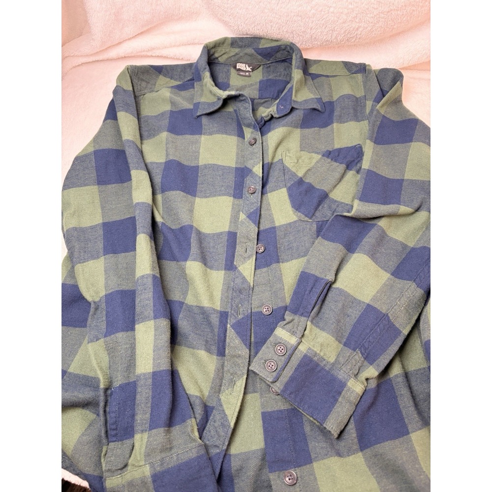 Eddie Bauer Womens M Flannel Shirt Green Navy Blue Buffalo Outdoor Autumn Layer